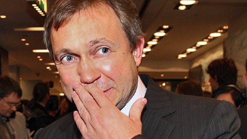 Ex-oligarch Sergei Plastinin decided to return to agribusiness. At one time he raised...
