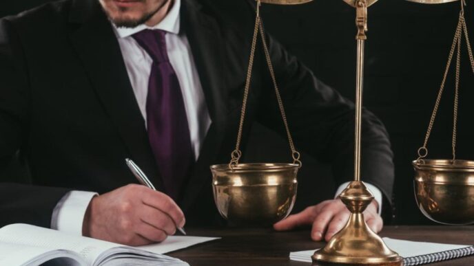 The Differences Between A Lawyer And An Attorney