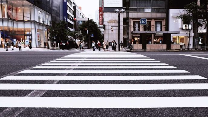 Navigating City Streets Safely: A Guide for Pedestrians
