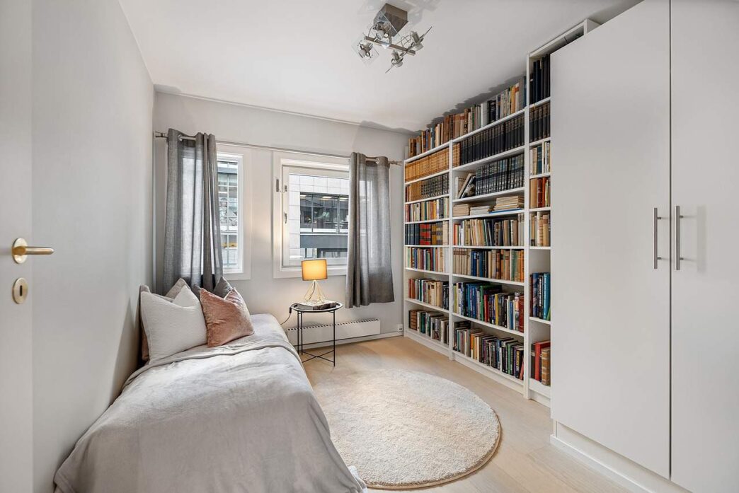 Take A Look At The Most Popular Kinds Of Bookcases