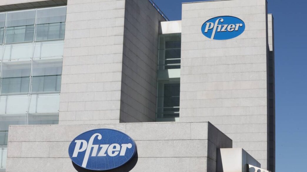 ‘Making a Killing’ Amid Pandemic, Pfizer Boosts Vaccine Sales Forecast to $36 Billion