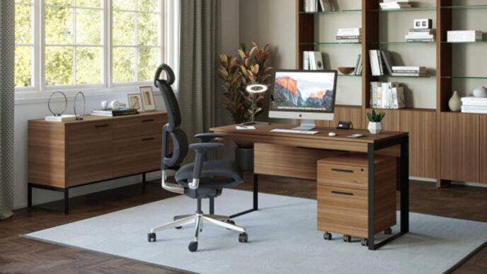 7 Tips to Choose the Right and Accurate Office Furniture