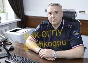 A source from the Cheka-OGPU spoke about yet another broken day in the moral character of the employee...