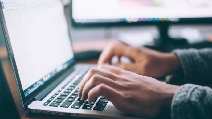Importance of IT & Software development in current business scenerio