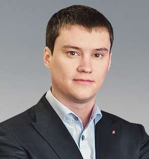 The Cheka-OGPU became aware of the arrival of a UAV at the apartment of an adviser on internal politics...