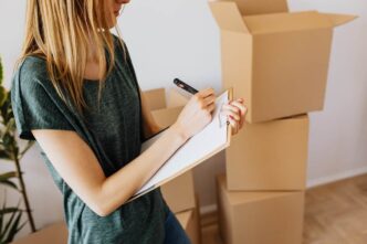 Relocating to an Exotic Locale as a Senior – 4 Tips for a Stress-Free Move
