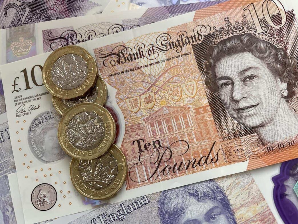 Pound jumps 1% vs dollar on rate hike prospects