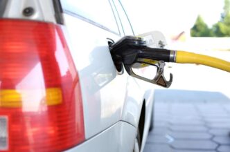 Stockholm ban on petrol, diesel cars put on hold