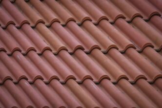 Finding The Right Roofing Contractor For Your Home