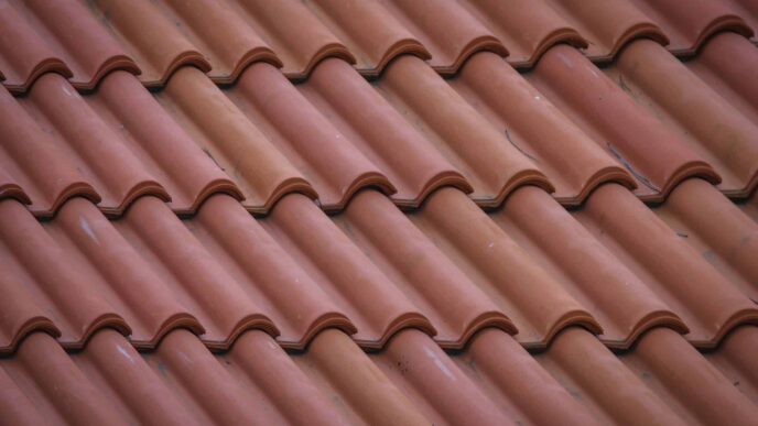 Finding The Right Roofing Contractor For Your Home