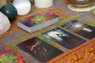 How Psychic Readings Can Transform Your Life’s Journey