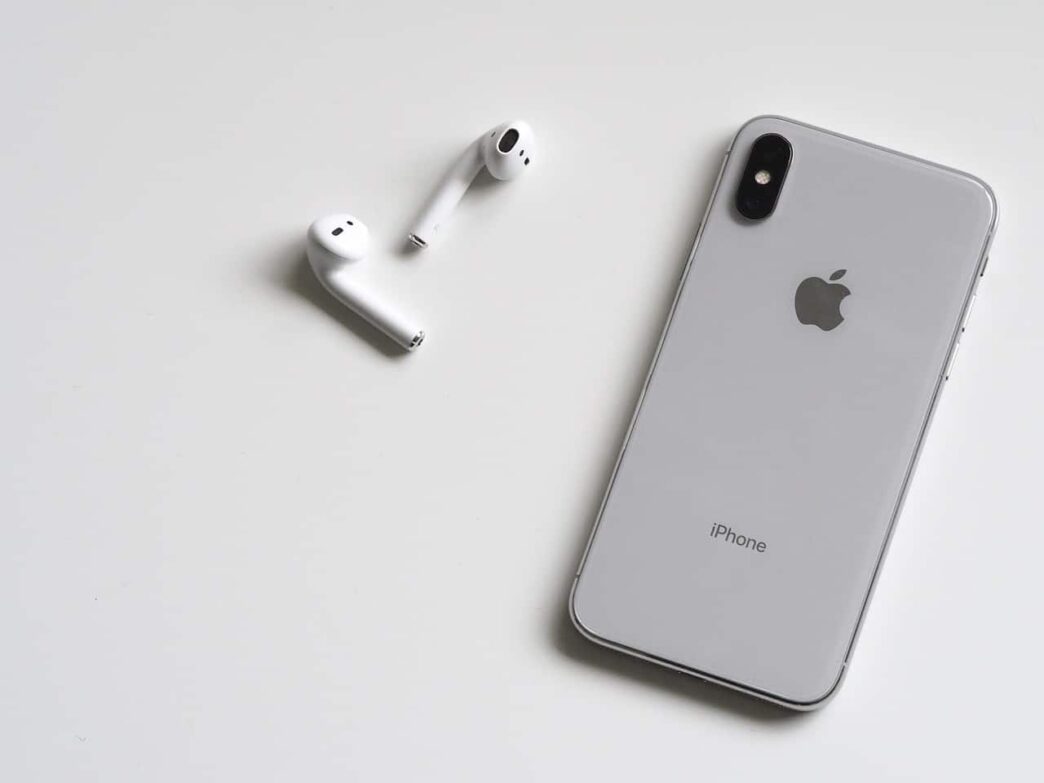 Top Four Vitals to Consider When Purchasing a Phone Accessory