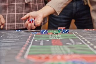 Gaming Crossover: How Sports-Themed Casino Games Are Capturing the Spirit of Competition
