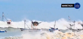 Three dead as massive waves slam Peru, Ecuador and Chile