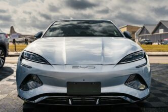 US to ban smart cars containing Chinese tech