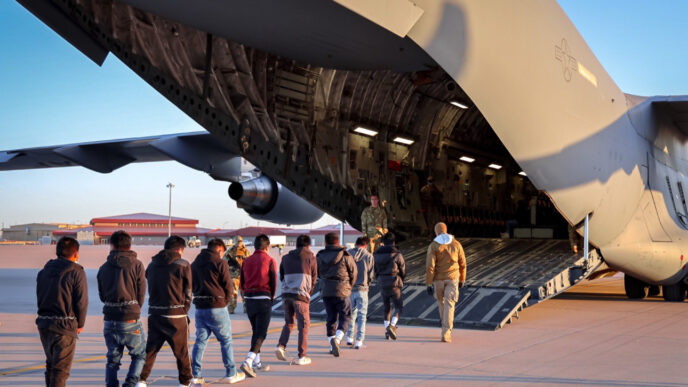 Mexico ready to work with US to receive its deported citizens: foreign ministry
