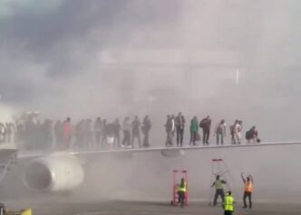 Fire aboard US airliner after diverted to Denver, 12 injured
