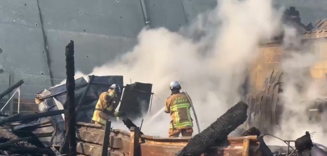 Japan deploys 2,000 firefighters to tackle forest blaze