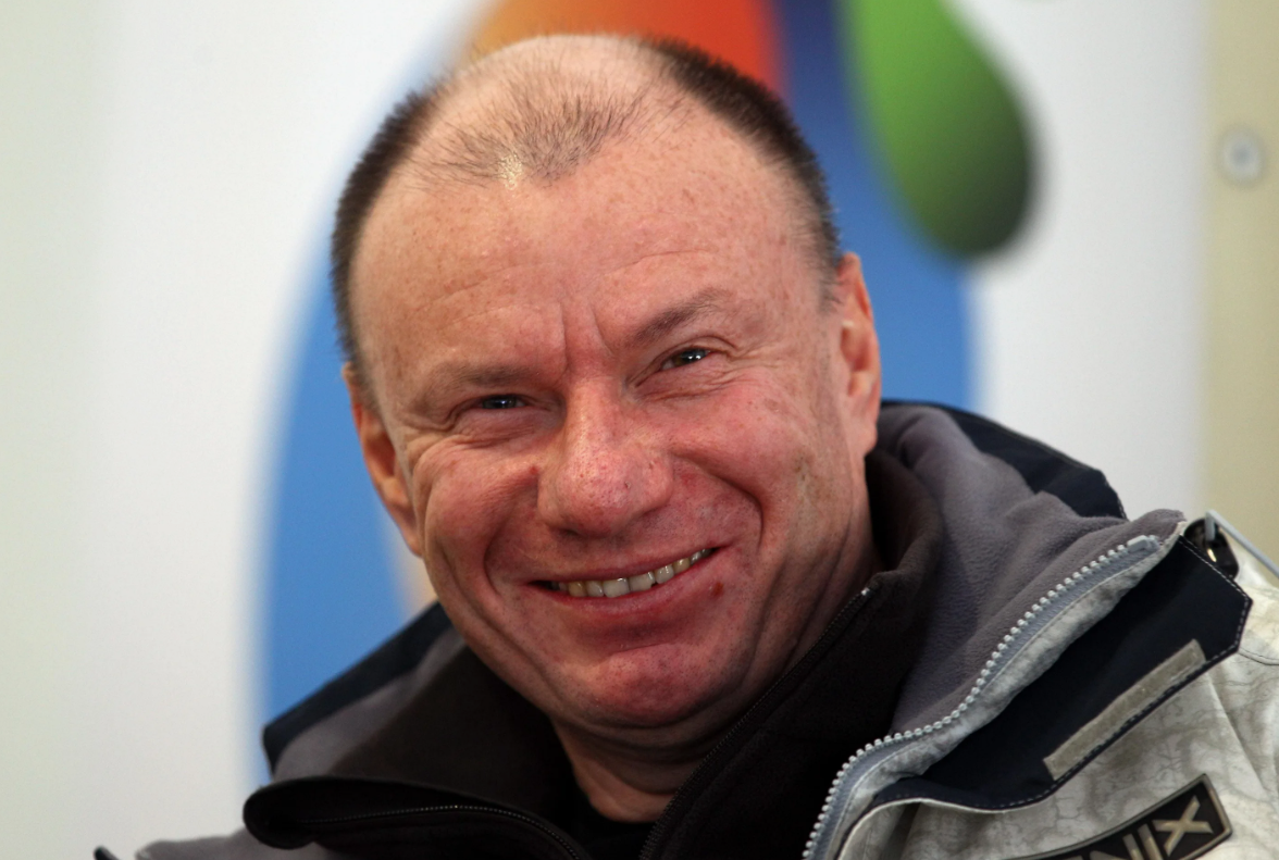 Vekselberg pays three times: how Deripaska did 