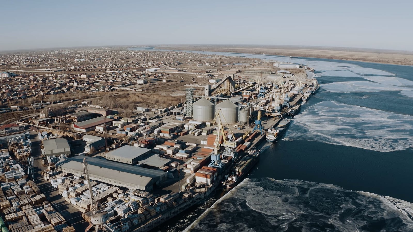 Sergey Chemezov went to the Astrakhan port