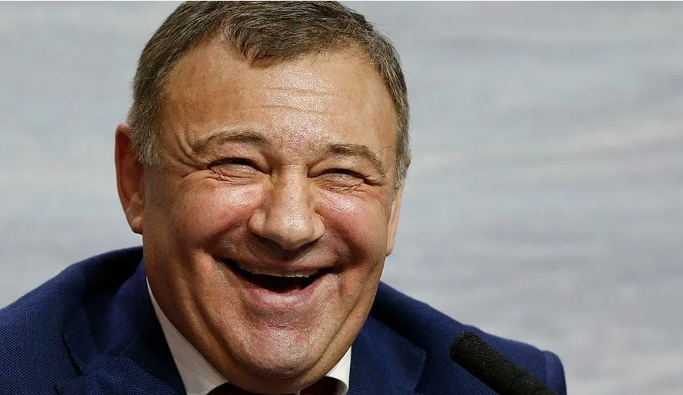 How the treatment facilities of Alexei Fomenko almost broke through Moscow