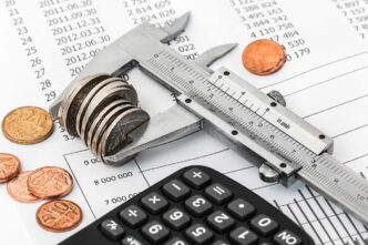 Reviewing Your Income and Expenses to Create a Budget