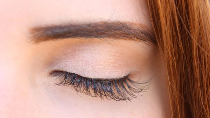Lash Serums for Sensitive Eyes: Safe Options for All Skin Types