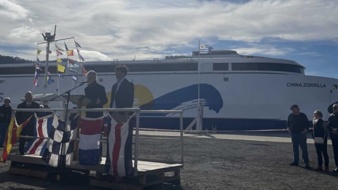 Australia launches “world’s largest” battery-power ship