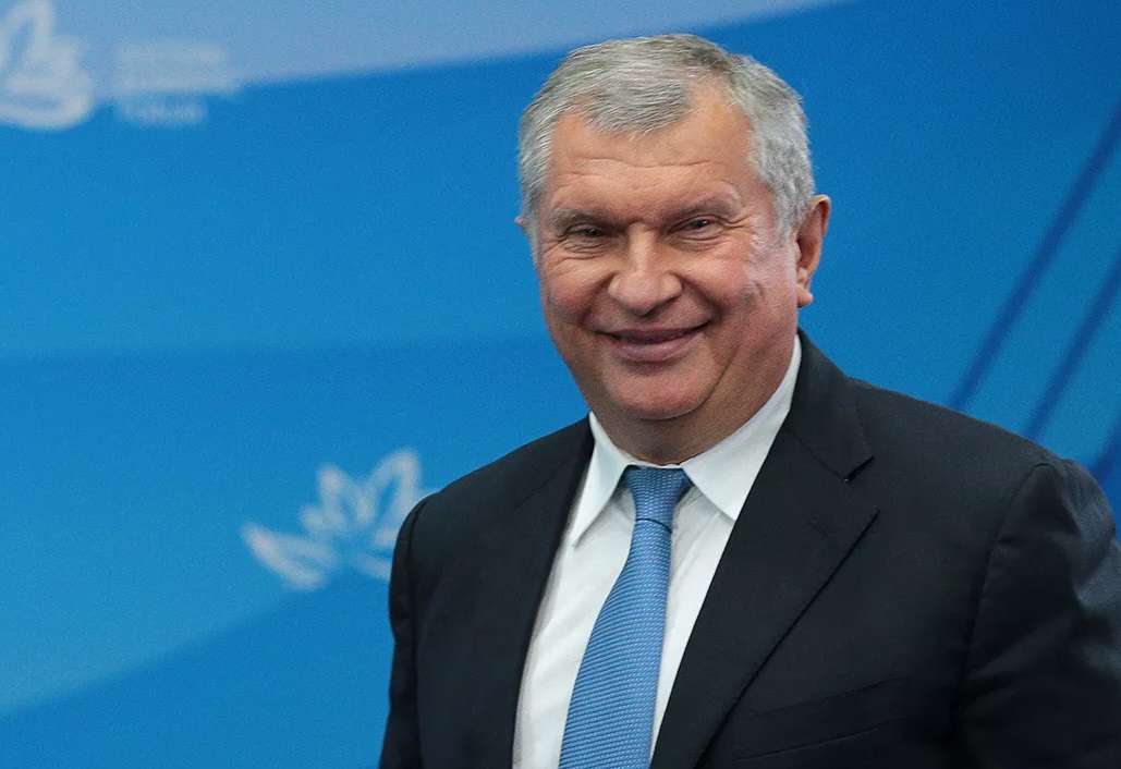 According to the plan of the neural network: Roman Trotsenko can leave Russia?