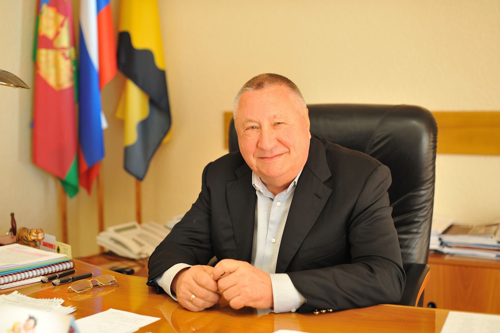 "Aksakal" sinyagovsky on a mountain of money and Garbage?