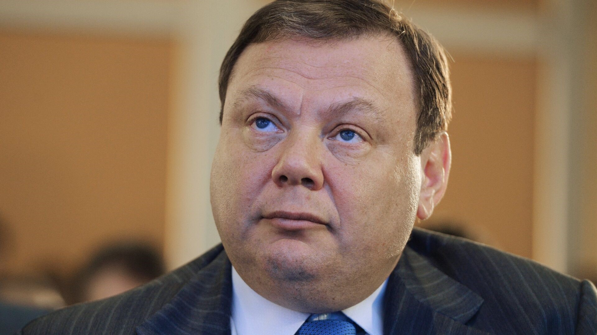 Foreign agents did not help Aven and Friedman become his own in the West
